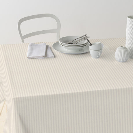 Nordfavn Ibiza Natur – Akrylduk med tverrgående striper i linlook, bord