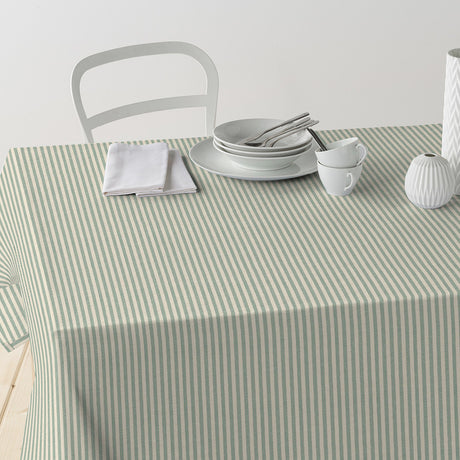 Nordfavn Ibiza Støvet Grønn – Akrylduk i linlook med tverrgående striper, bord