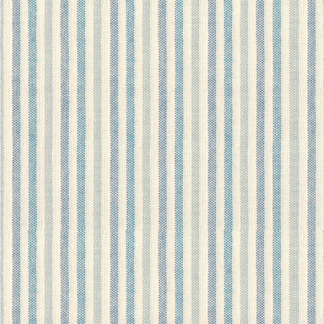 Nordfavn Pitiusa Havblå – Akrylduk med smale tverrstriper