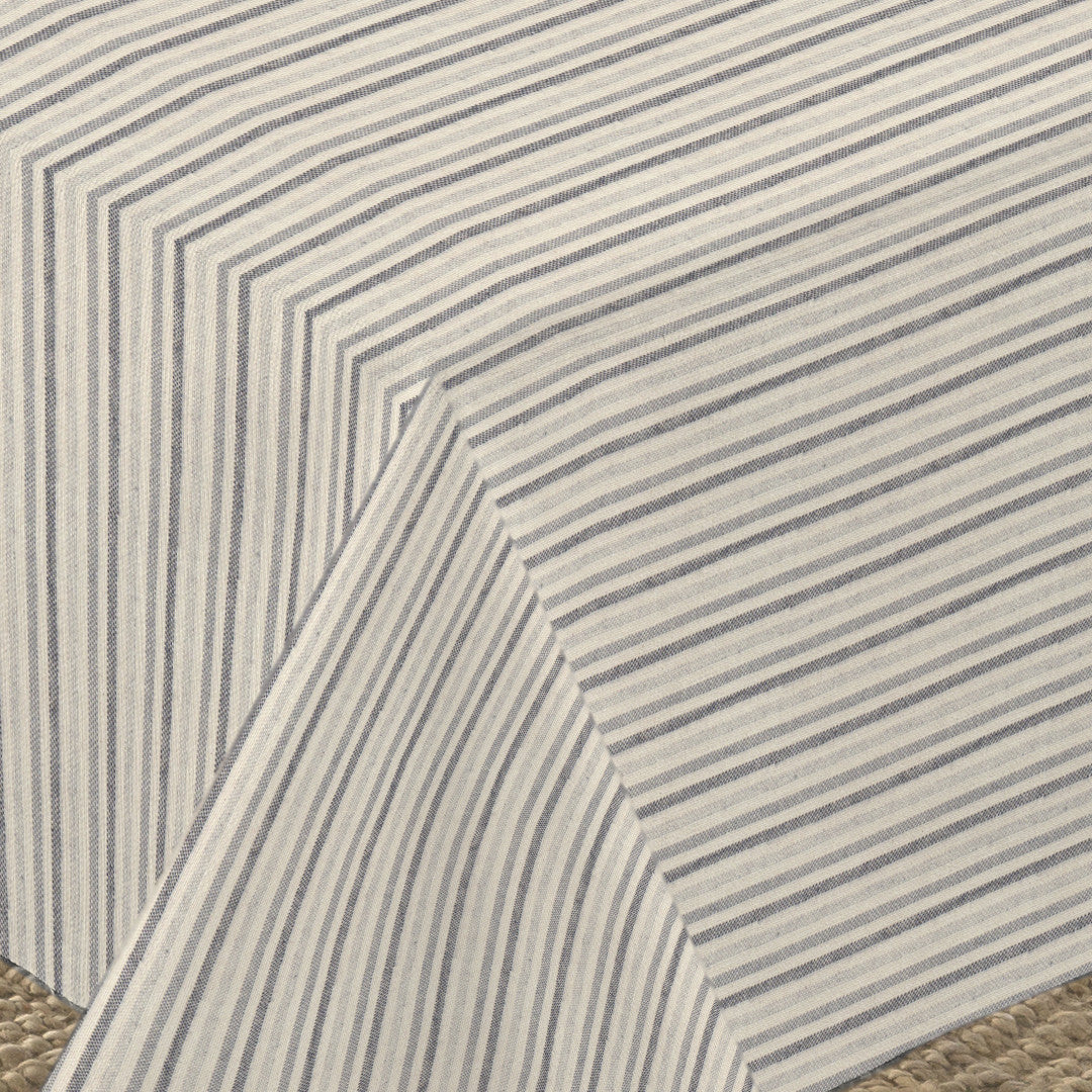 Nordfavn Pitiusa Skifergrå – Akrylduk med smale tverrstriper, hjørne