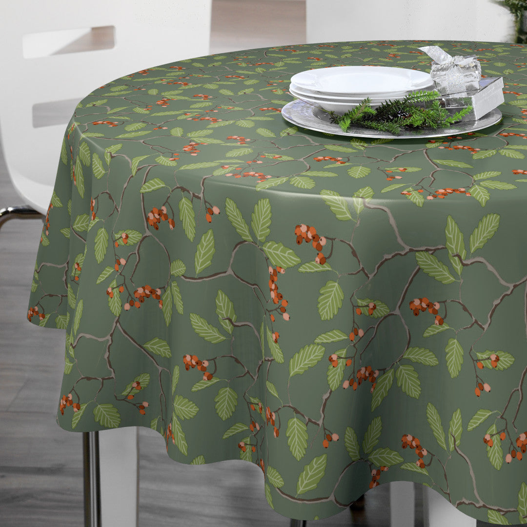 Nordfavn Winter Berry – Rund julevoksduk med greiner og røde bær