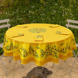 Nyons Gul – Rund akrylbelagt provenceduk Ø 180, miljø