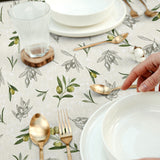 Oil – Akrylduk med olivengreiner i grønne nyanser nærbilde