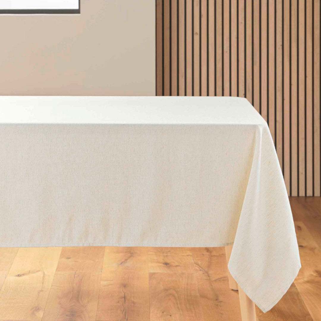 Pauline – Duk i polyester/lin 140 x 240 cm