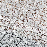 Petite Rose – Hvit blonde bordløper 50 cm (metervare), nærbilde