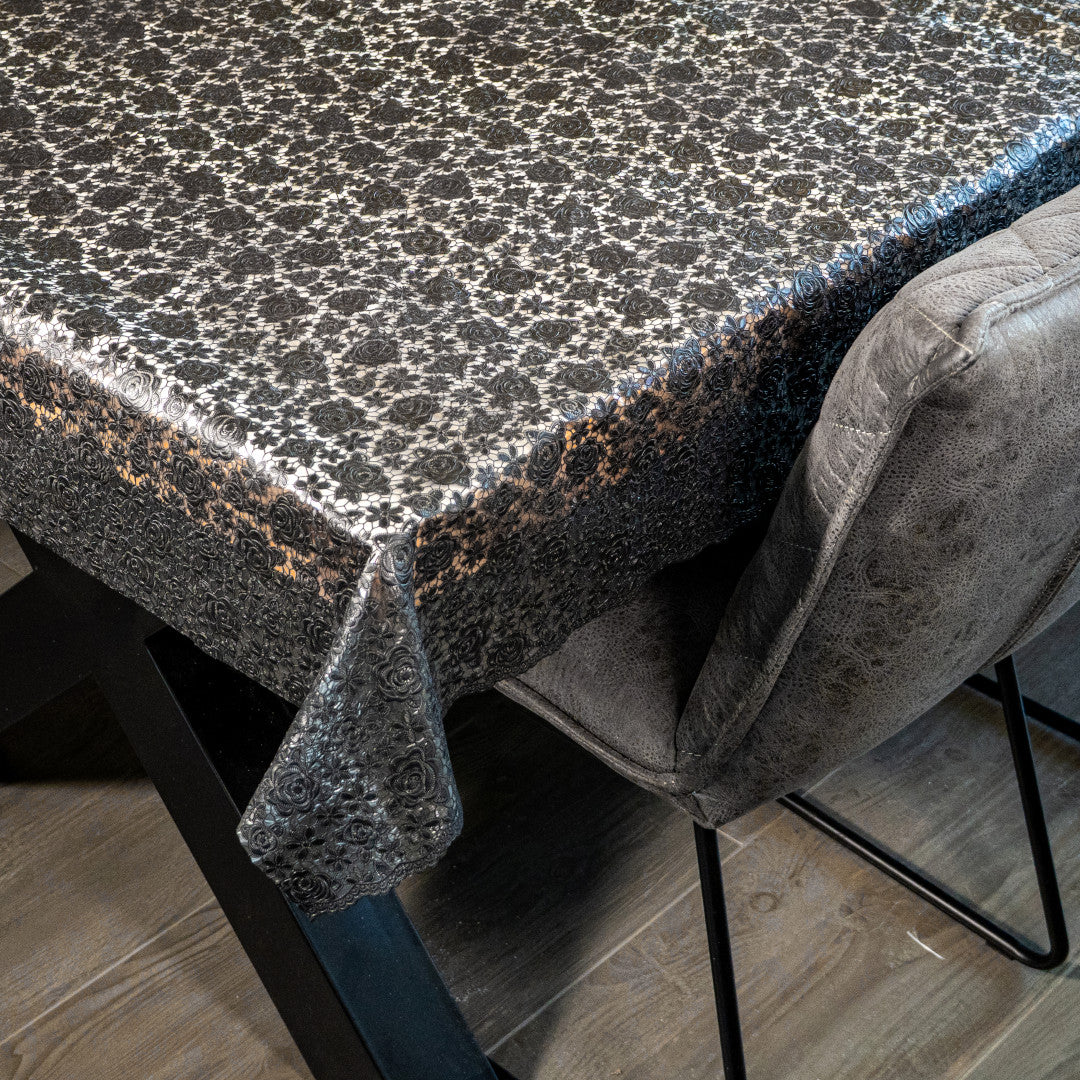 Petite Rose Svart – Blondevoksduk med små roser, hjørne