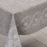 Silva Beige – Beige voksduk med elegant ornamentbord, hjørne