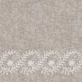 Silva Beige – Beige voksduk med elegant ornamentbord, mønster