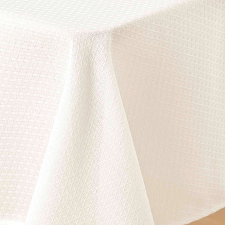 Stella – Damaskduk med diskret, vevd struktur – 140 x 240 cm hjørne