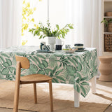 Stilys Sauge – Bordduk i linlook med botanisk bladmønster – 140 x 240 cm, miljø