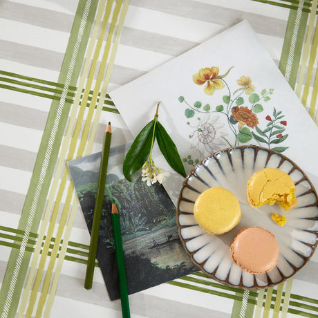 Tea Milady? Linen – Lola voksduk med stripete design, nærbilde