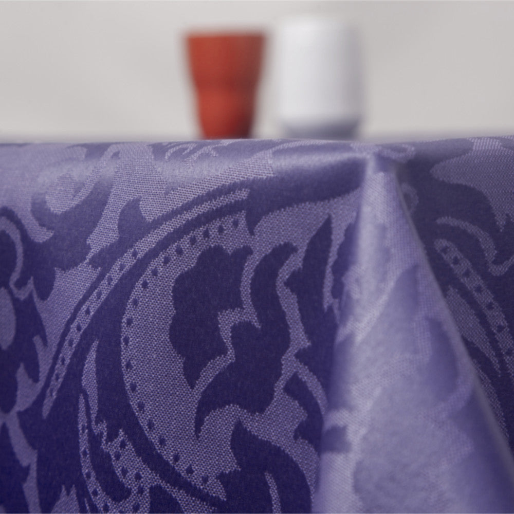 Visconti Jacquard Blue – Vevd akrylduk med flott klassisk mønster – 160 cm bred