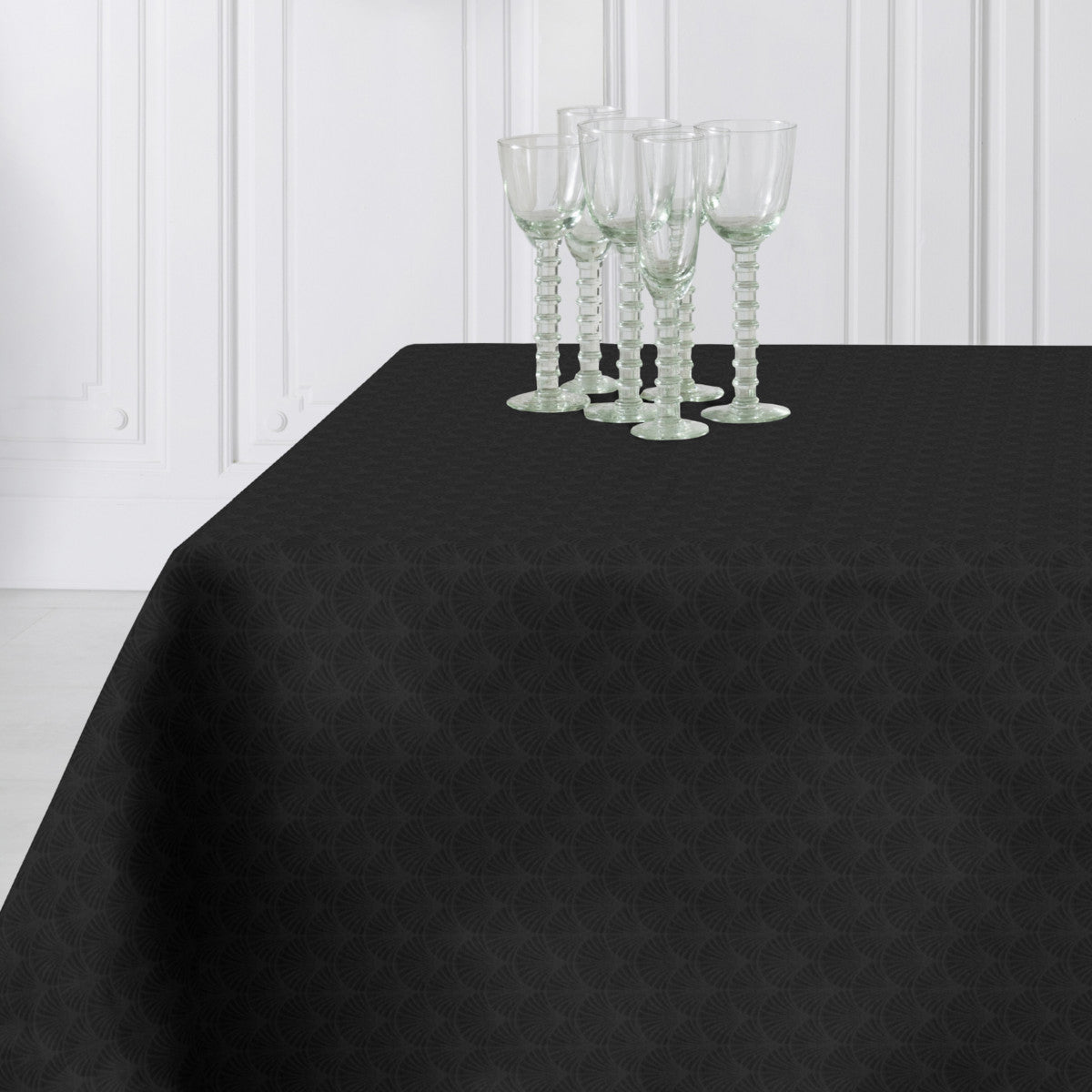 Amigoni Sort - Jacquardvevd akrylduk, 180 cm bred