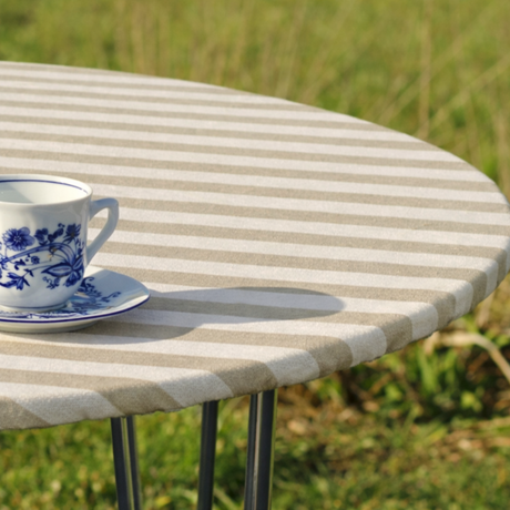 Aria Beige/offwhite - Runde voksduker med strikk