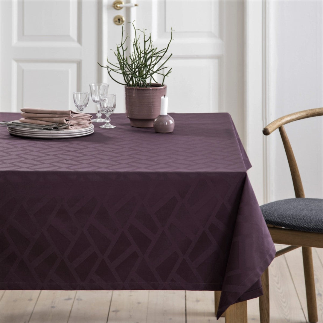 Compliments Ice damaskduk lilla - 160 x 320 cm