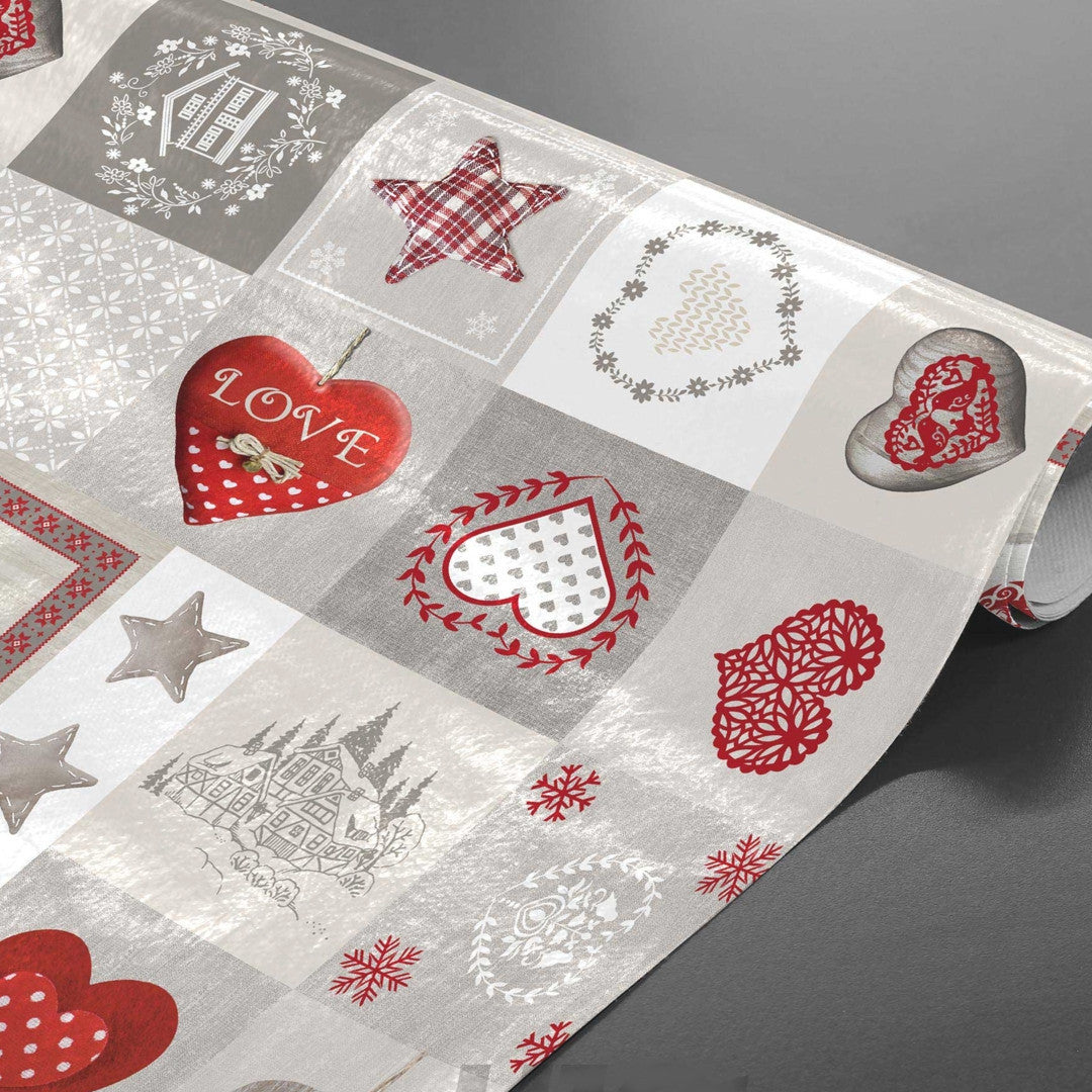 Opprullet Courchevel – Julevoksduk med hjerter, stjerner og alpestemning