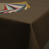 Dali ensfarget akrylduk i sjokolade, 140 cm bred