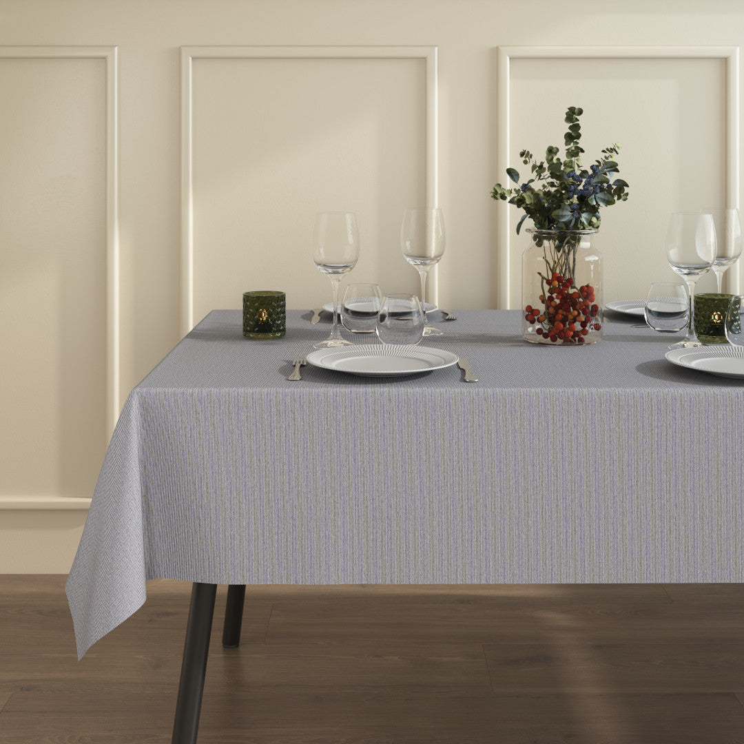 Den Nålestiplete Blå – Akrylduk med striper og borddekking