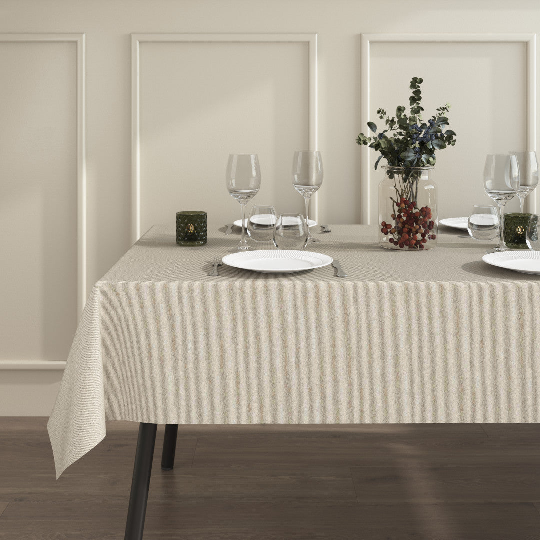 Miljøbilde med Den Nålestribede Grå – akrylduk i grå/beige og offwhite