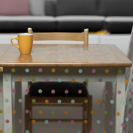 Dots on dots – Gjennomsiktig voksduk med fargerike prikker