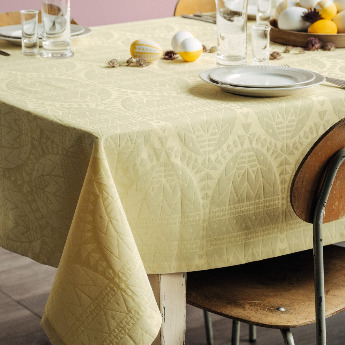 Easter Gul Damaskduk, flott påskeduk fra Juna - 150 cm x 370 cm