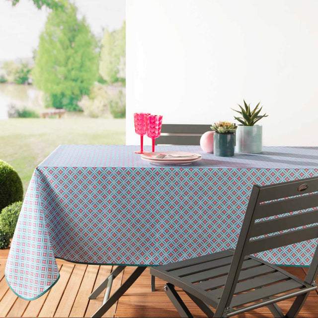 Havana Mint 150 x 240 cm, rektangulær bordduk med flekkavvisende behandling