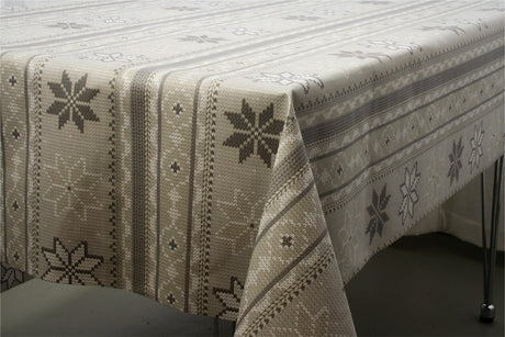 Juleduk Lausanne grå, akrylduk med julemotiv i strikk – 155 cm bred