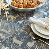 Juleduk Golden Reindeers – Akrylduk med reinsdyr i grått/gull