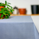 Juna Urban Line – Akrylduk med blå striper