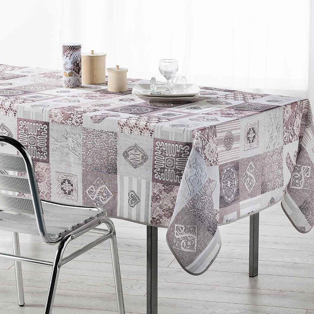 Coeur Dentelle Kniplinge Hjerter – juleduk med flekkavvisende behandling, 150 x 240 cm