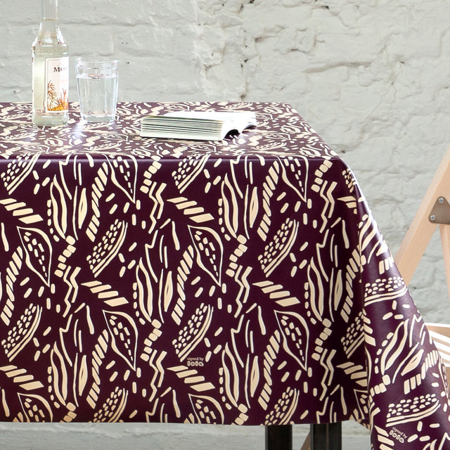 Dakarai Pinot Noir – Lola voksduk med eksotisk uttrykk, hjørne