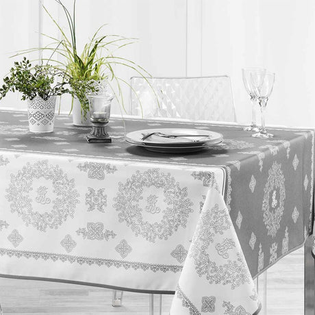 Madelyne, bordduk med flekkavvisende behandling, 150 x 240 cm