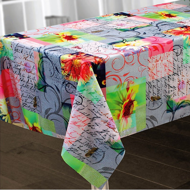 Margot duk 150 x 240 cm med blomster