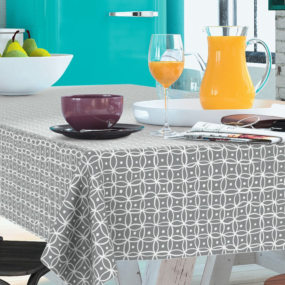 Namika Grå, voksduk med vakkert enkelt grafisk mønster