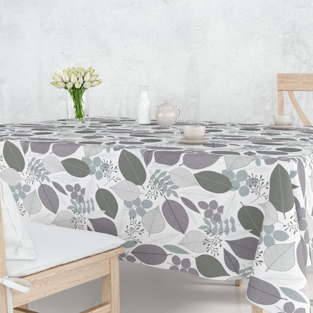 Nordisk Skog – voksduk med bladmotiv i grå nyanser, miljø