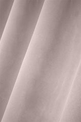 Notte Powder – Mørkleggingsgardin 135 x 250 cm nærbilde