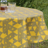 Cuzco Karry-gul/blå, akrylduk med flott grafisk mønster – 140 cm bred