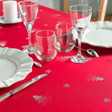 Dekket julebord med Sapin rød juleduk 240 cm