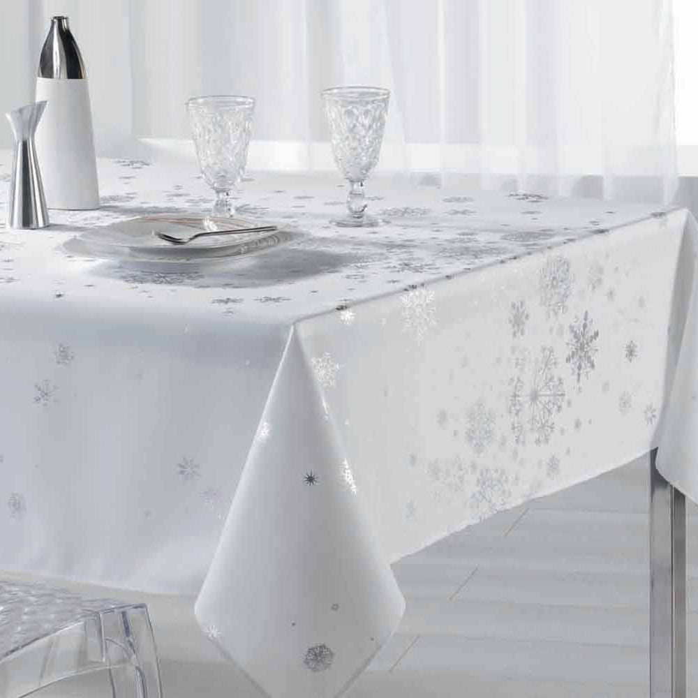 Constellation Snehimmel hvit – Juleduk med flekkavvisende behandling, 150 x 240 cm