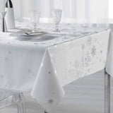 Constellation Snøhimmel Hvit/Sølv – Juleduk med flekkavvisende behandling 150 x 300 cm