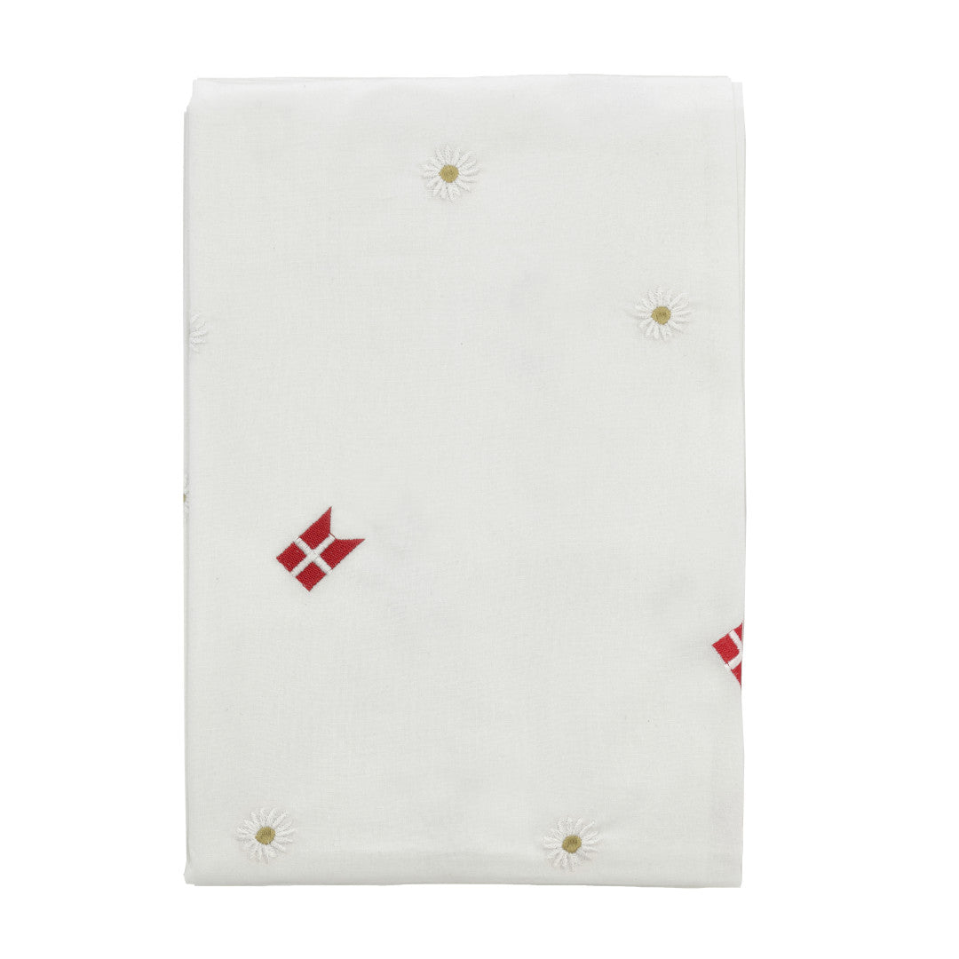 Brettet duk, Södahl Tillykke Duk 140 x 220 cm – Bursdagsduk med Dannebrog