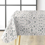 Sølvflor voksduk på bord med grå bakgrunn