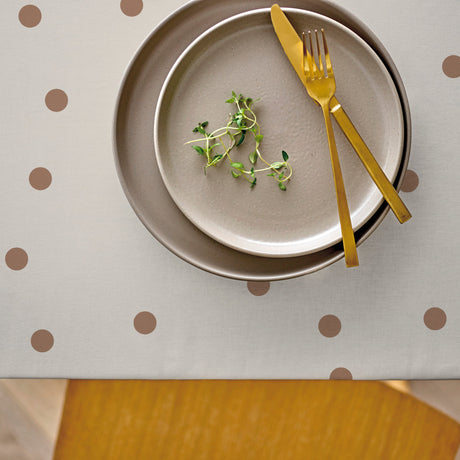 Solaris Warm Taupe – Södahl akrylduk med prikker, sett ovenfra