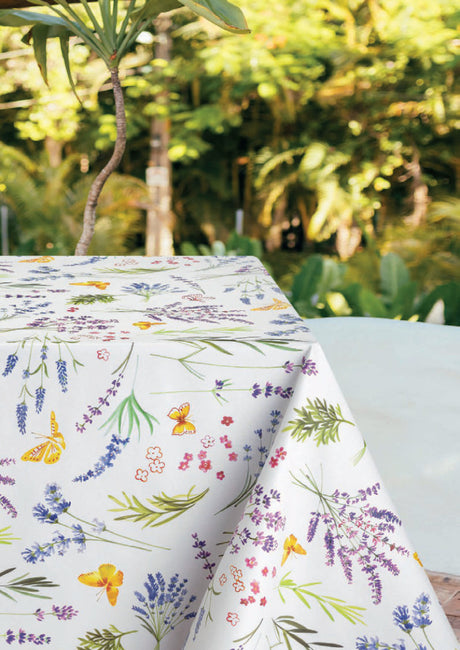 Sommer og Nektar – voksduk med fargerike blomster og sommerfugler