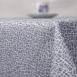 Jacquard Stone Blue – Elegant akrylduk med jacquardvevd mønster