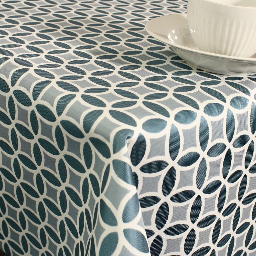 Trama - Akrylduk med vakkert blått mønster - 140 cm bred