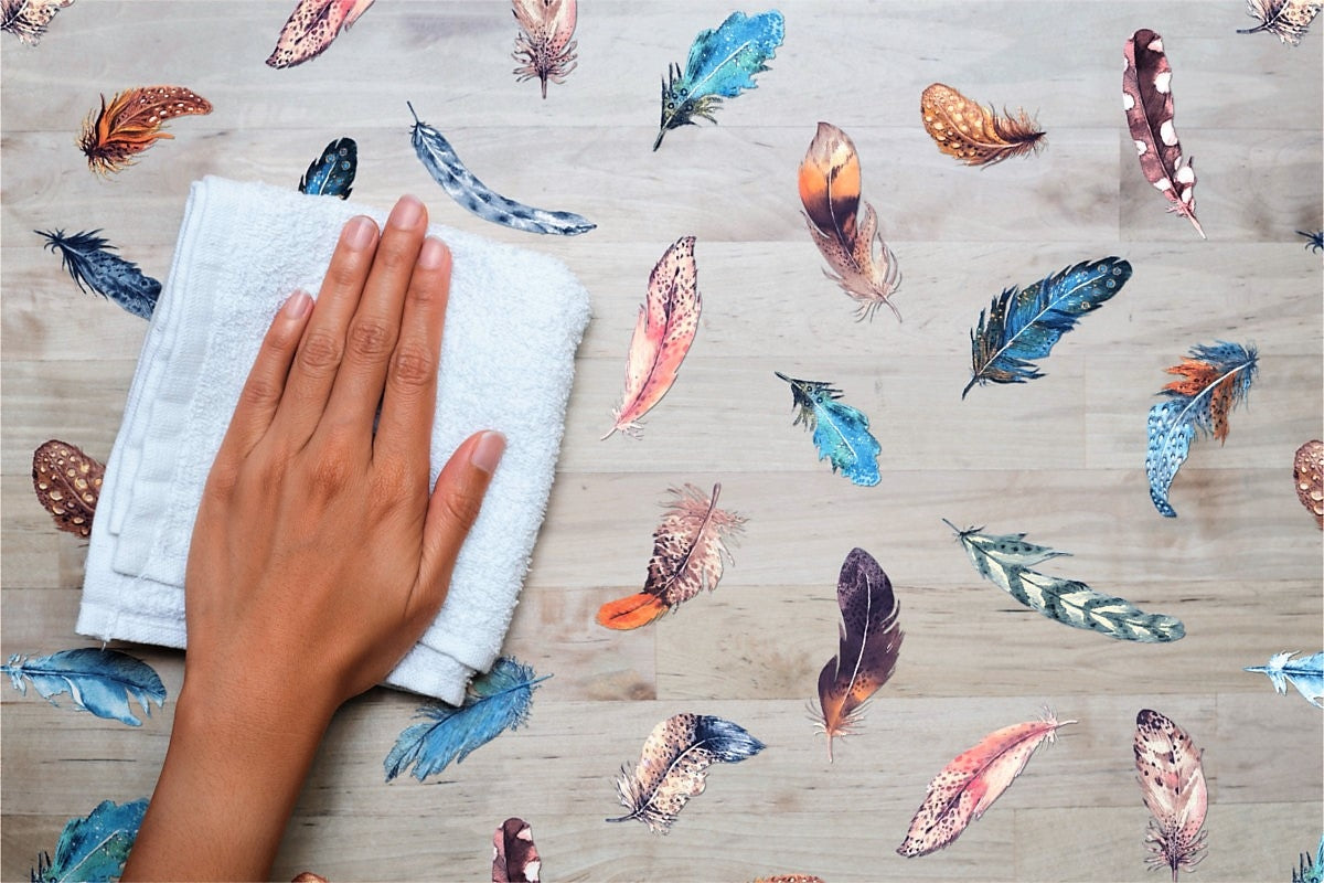 Finja, gjennomsiktig voksduk, klar plastduk med fargerike fjær