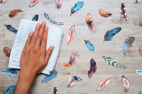 Finja, gjennomsiktig voksduk, klar plastduk med fargerike fjær