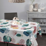 Playfull Leaves – Festlig voksduk i hessianlook med vakre blader