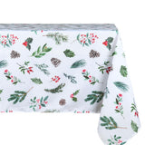 Winter Botanicals Hvit – Juleduk med flekkavvisende behandling 150 x 300 cm, modellbilde